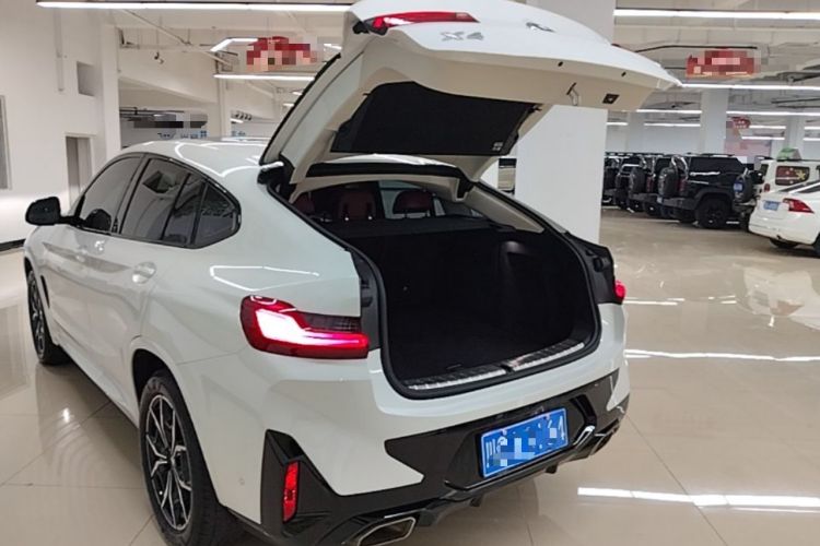 Used BMW X4 2022 xDrive 25i M Sport Package Trunk