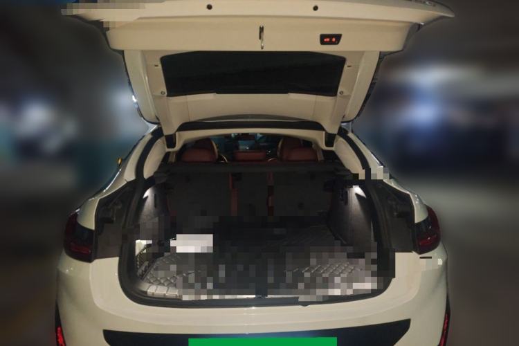 Used BMW X4 2022 xDrive 30i M Sport Package Trunk