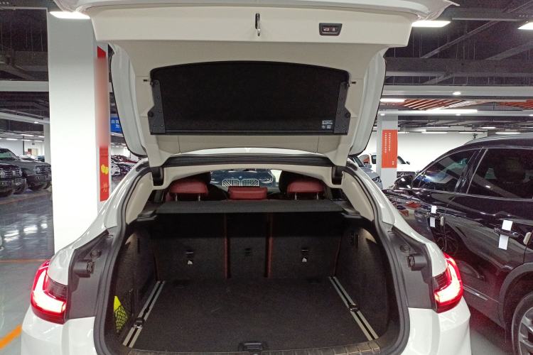 Used BMW X4 2022 xDrive 30i M Sport Package Trunk