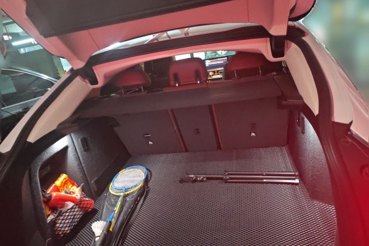 Used BMW X4 2022 xDrive 30i M Sport Package Trunk
