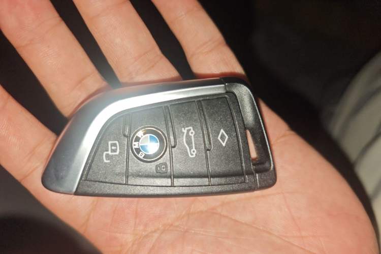 Used BMW X4 2022 xDrive 30i M Sport Package Vehicle Key