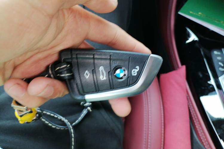 Used BMW X4 2022 xDrive 30i M Sport Package Vehicle Key