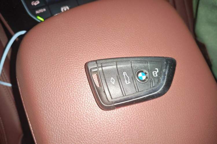 Used BMW X4 2022 xDrive 30i M Sport Package Vehicle Key
