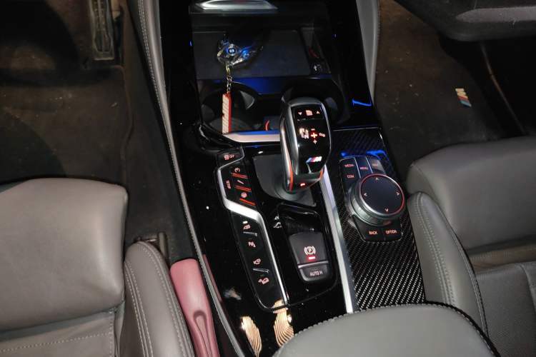Used BMW X4 M 2019 X4 M Thunder Edition Gear Lever