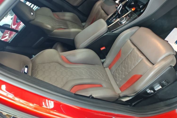 Used BMW X4 M 2019 X4 M Thunder Edition Right Front Seat