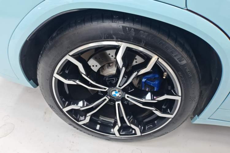 Used BMW X4 M 2019 X4 M Thunder Edition Right Rear Wheel Hub