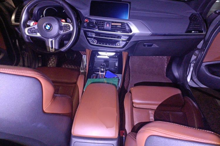 Used BMW X4 M 2019 X4 M Center Console