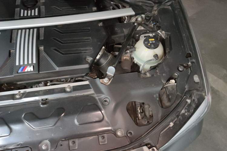 Used BMW X4 M 2019 X4 M Thunder Edition Engine Bay Left