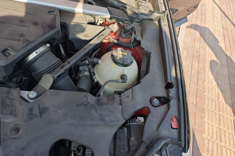 Used BMW X4 M 2019 X4 M Thunder Edition Engine Bay Left