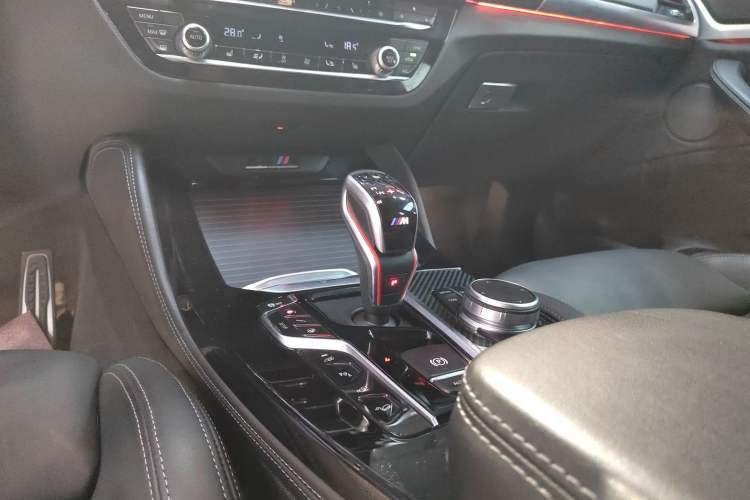 Used BMW X4 M 2019 X4 M Thunder Edition Gear Lever