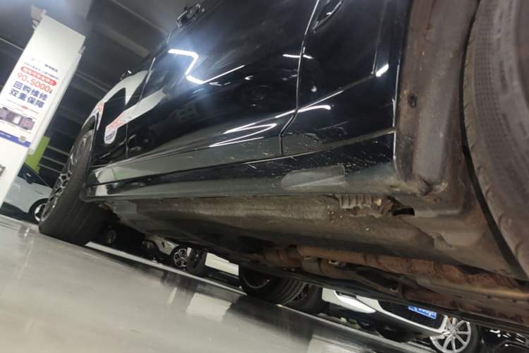 Used BMW X4 M 2022 X4 M Competition Edition Right Side Sill