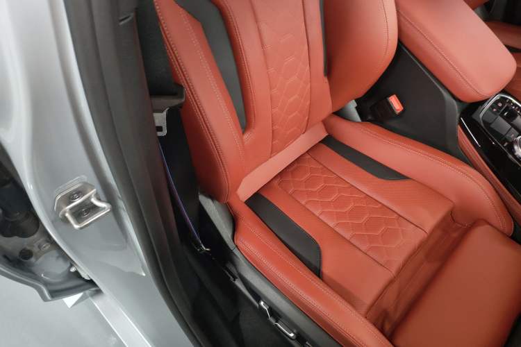 Used BMW X4 M 2022 X4 M Competition Edition Right Front Seat