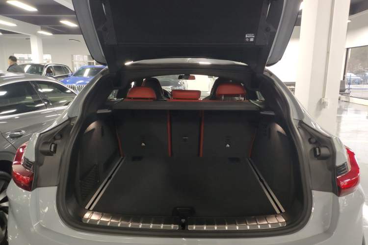 Used BMW X4 M 2022 X4 M Competition Edition Trunk