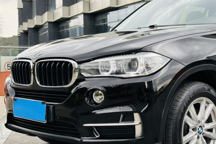 Used BMW X5  Exterior 6