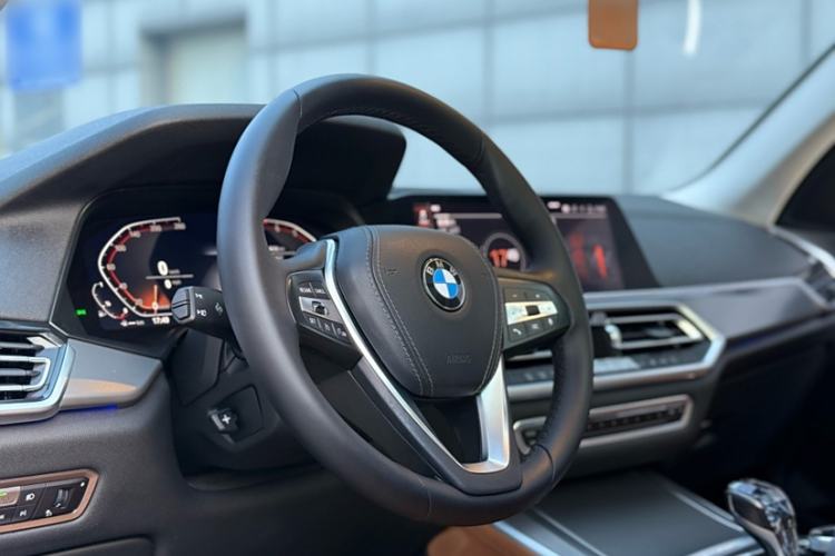 Used BMW X5  Interior 3