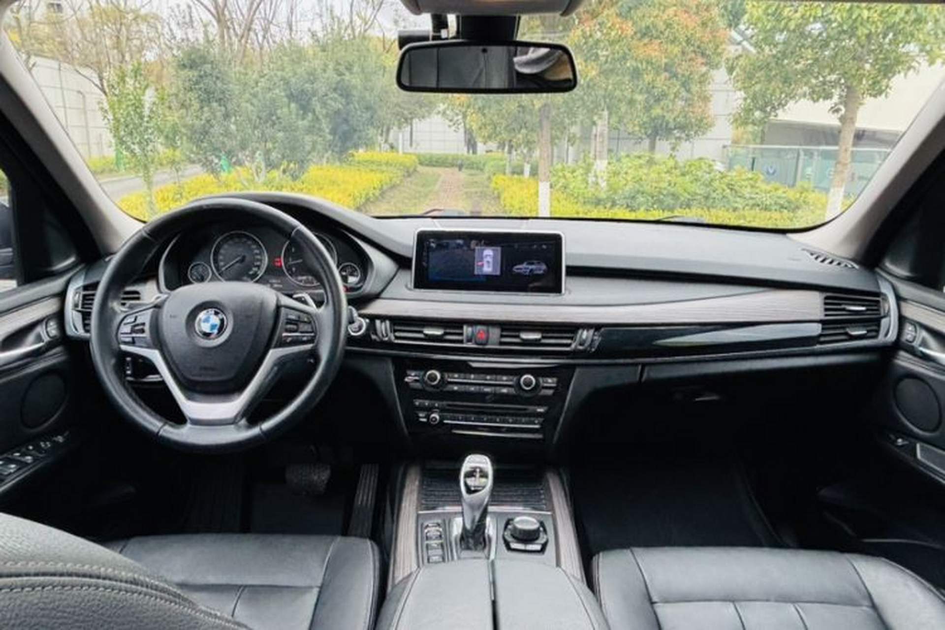 Used BMW X5  Interior 6