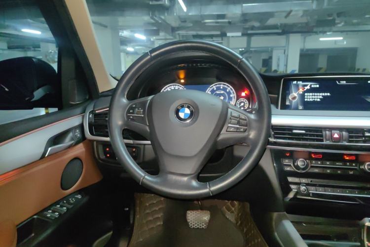 Used BMW X5  Steering Wheel