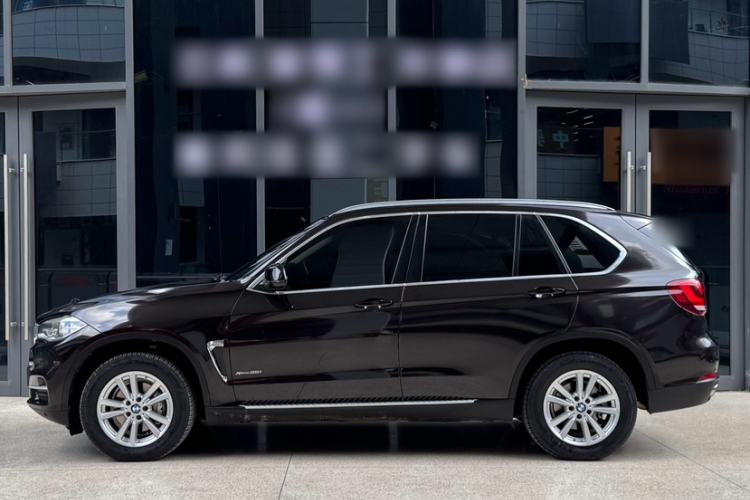 Used BMW X5  Exterior 2