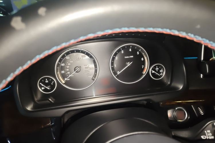 Used BMW X5  Instrument Cluster