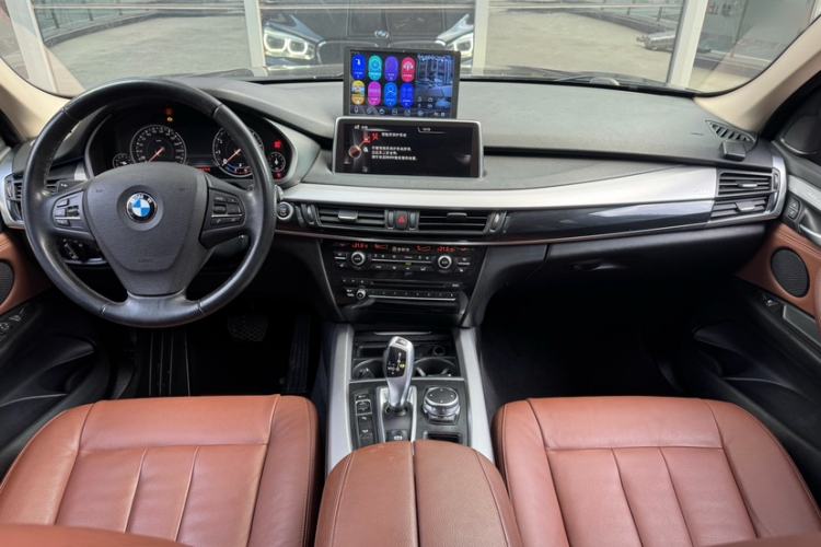 Used BMW X5  Interior 3