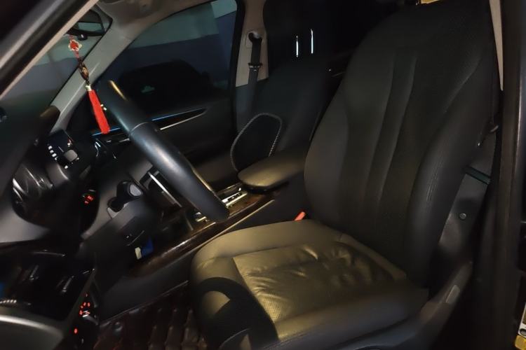 Used BMW X5  Left Front Seat
