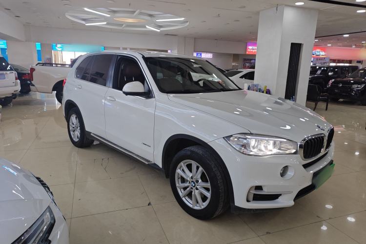 Used BMW X5  Exterior 2