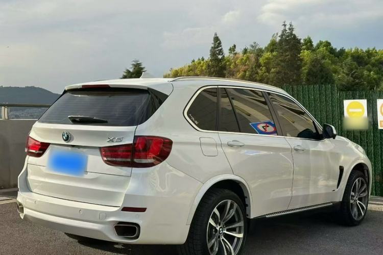 Used BMW X5  Exterior 3
