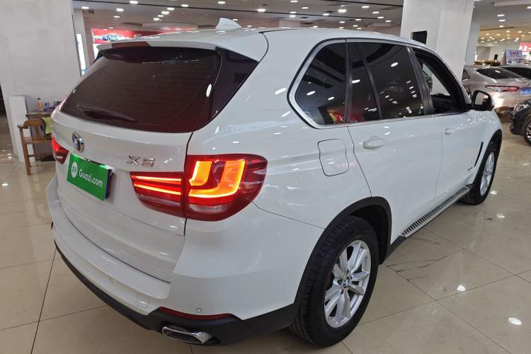 Used BMW X5  Exterior 3