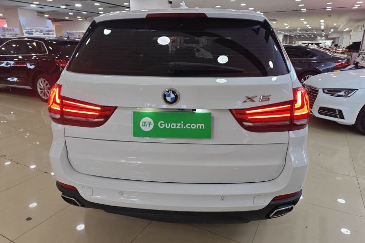 Used BMW X5  Exterior 4