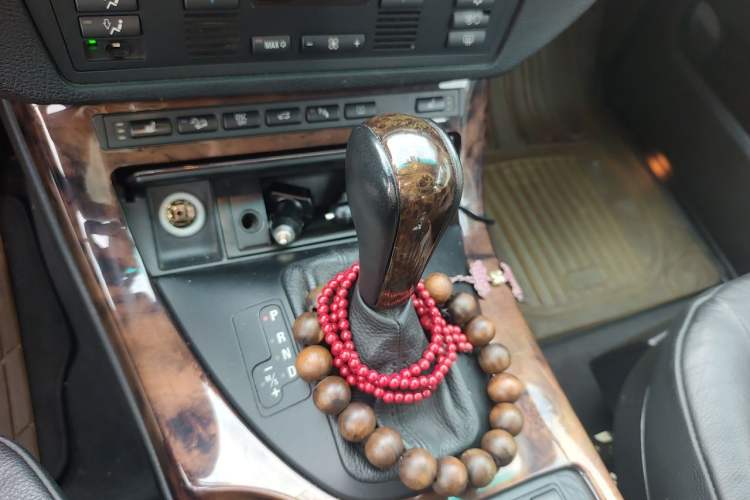 Used BMW X5 2006 3.0i Gear Lever