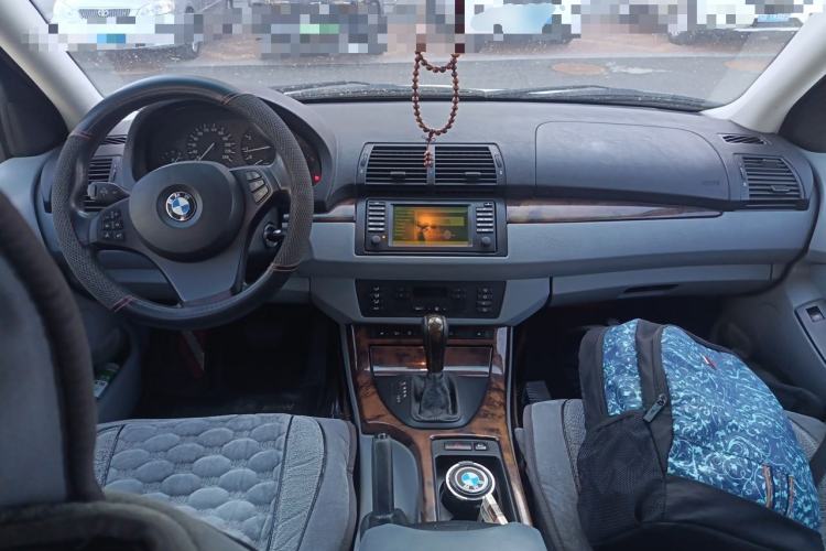 Used BMW X5 2006 3.0i Center Console