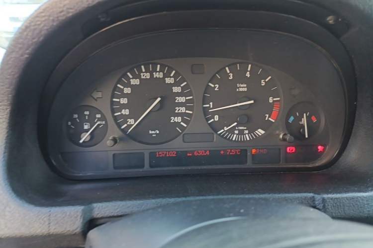 Used BMW X5 2006 3.0i Instrument Cluster