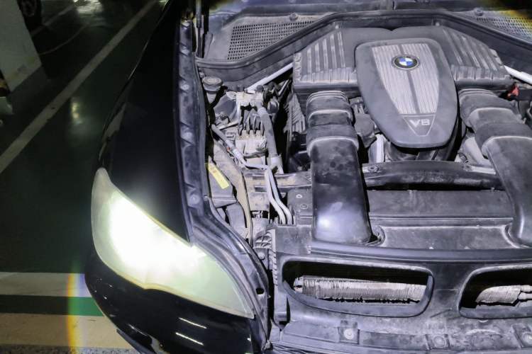 Used BMW X5  Engine Bay Right