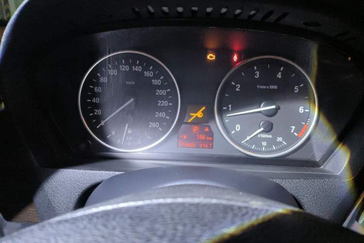 Used BMW X5  Instrument Cluster