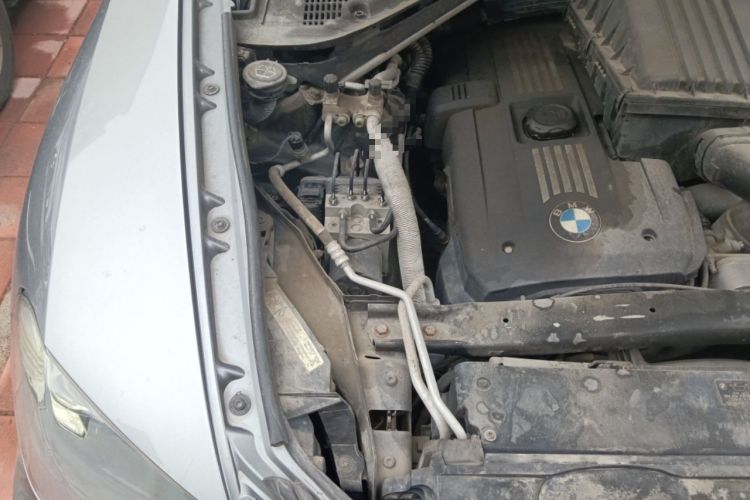 Used BMW X5  Engine Bay Right