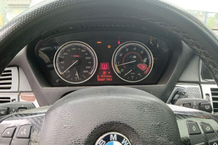 Used BMW X5  Instrument Cluster
