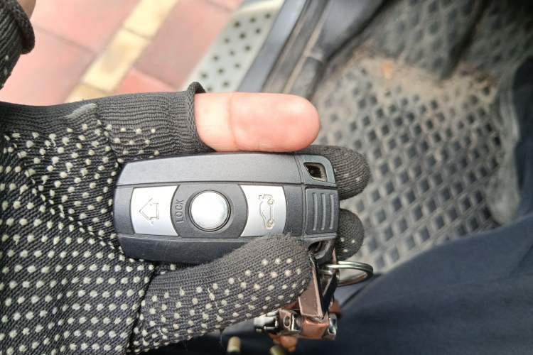 Used BMW X5  Vehicle Key