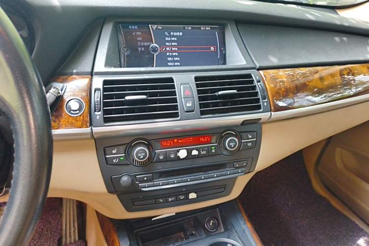Used BMW X5 2008 xDrive30i Elegant Model Audio And AC Panel