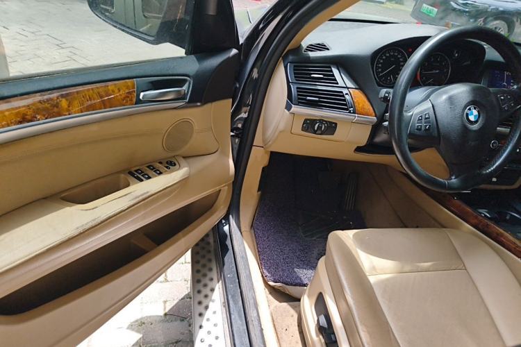 Used BMW X5 2008 xDrive30i Elegant Model Driver Seat