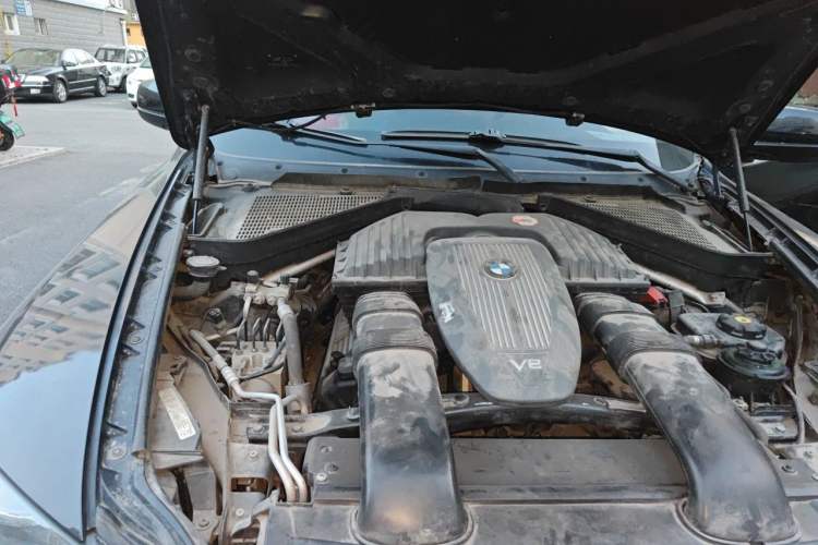 Used BMW X5  Engine Bay Right