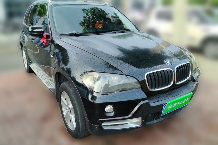 Used BMW X5 2008 xDrive30i Elegant Model Front Right 45 Deg