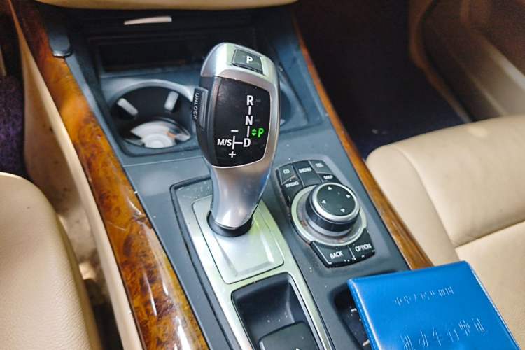 Used BMW X5 2008 xDrive30i Elegant Model Gear Lever
