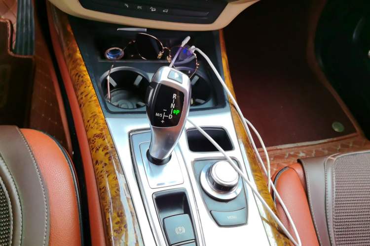 Used BMW X5 2008 xDrive30i Elegant Model Gear Lever