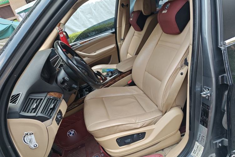 Used BMW X5 2008 xDrive30i Luxury Model Left Front Seat