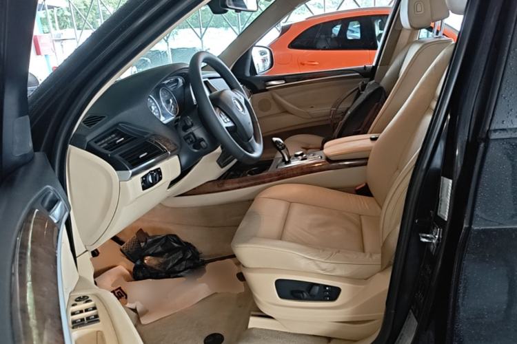 Used BMW X5 2008 xDrive30i Elegant Model Left Front Seat