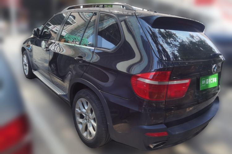 Used BMW X5 2008 xDrive30i Luxury Model Rear Left 45 Deg