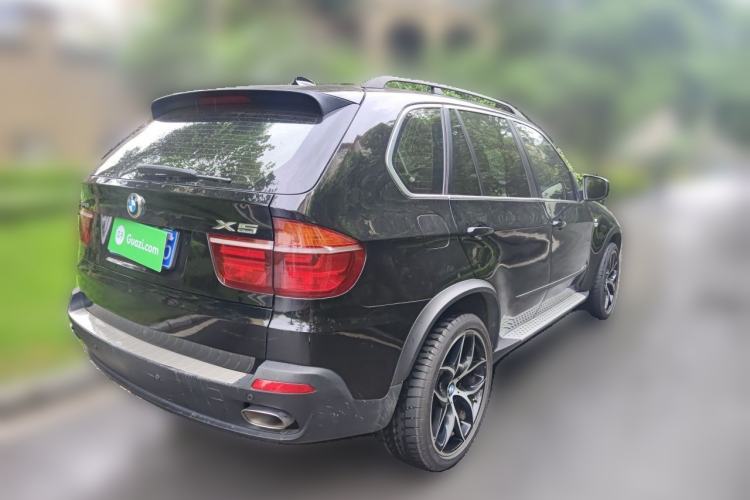 Used BMW X5 2008 xDrive48i Leading Model Rear Right 45 Deg