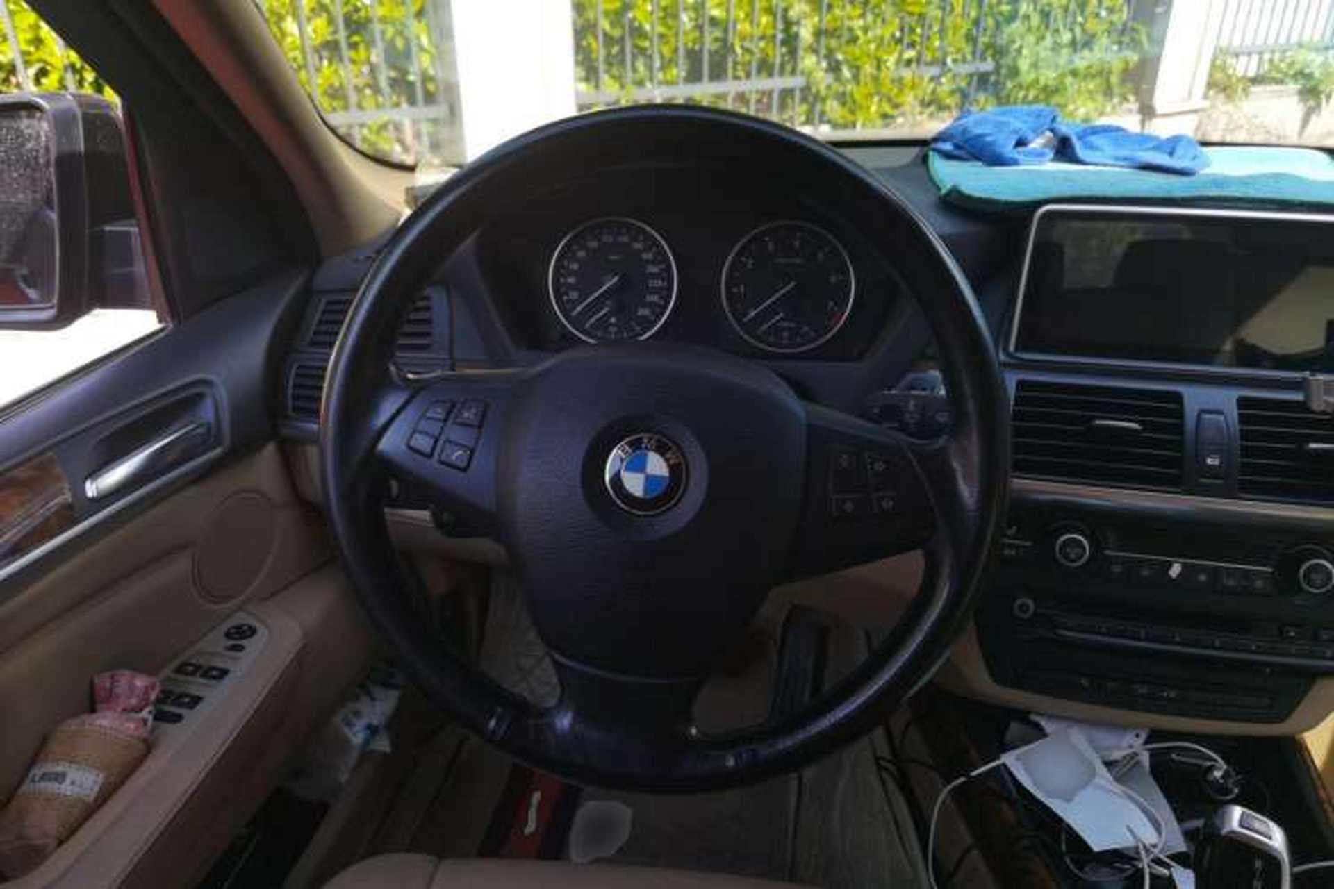 Used BMW X5 2008 xDrive30i Elegant Model Steering Wheel