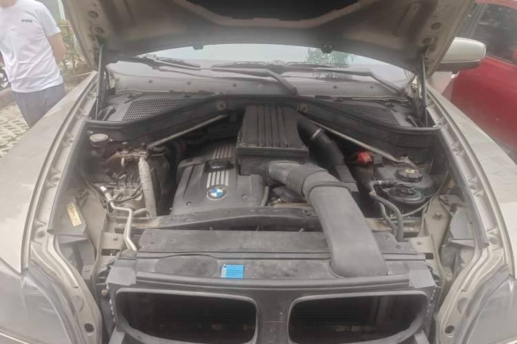 Used BMW X5 2008 xDrive30i Elegant Model Engine Bay