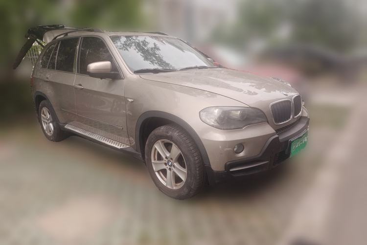 Used BMW X5 2008 xDrive30i Elegant Model Front Right 45 Deg
